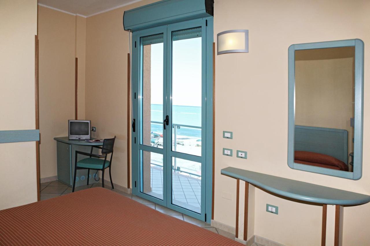Abbazia Club Hotel Marotta Pokój zdjęcie